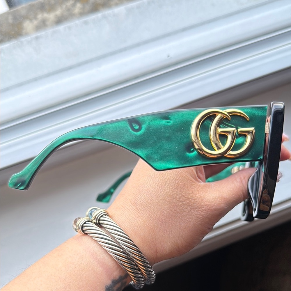 Gucci Sunglasses - Picture 3 of 8